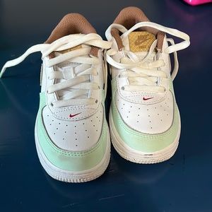 Kids shoes